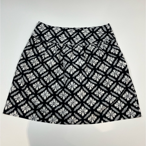 LOFT Dresses & Skirts - Brand New Loft Skirt -no tags